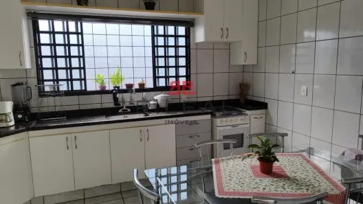 Casa com 2 Quartos à venda, 108m² no Vila Industrial, Bauru