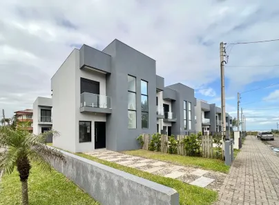 Sobrado com 2 Quartos à venda, 75m² no Capão da Canoa, Capão da Canoa