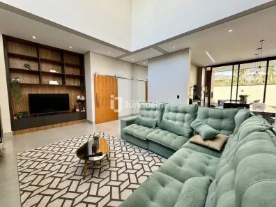 Casa de Condomínio com 3 Quartos à venda, 250m² no Morato, Piracicaba