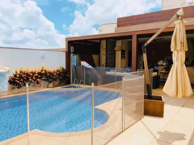 Casa de Condomínio com 3 Quartos à venda, 230m² no Chácara Letônia, Americana