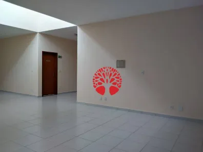 Sala Comercial para alugar, 200m² no Medeiros, Jundiaí