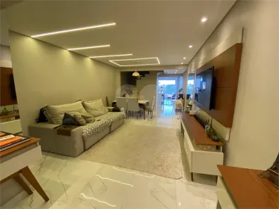 Sobrado com 2 Quartos à venda, 114m² no Jardim Regina, São Paulo