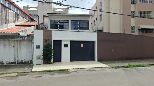 Casa com 4 Quartos à venda, 162m² no Presidente Kennedy, Fortaleza