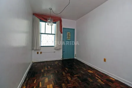 Casa com 2 Quartos para alugar, 60m² no Petrópolis, Porto Alegre