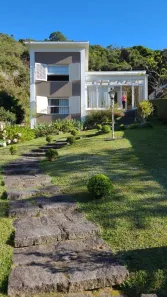 Casa com 5 Quartos à venda, 500m² no Castelanea, Petrópolis