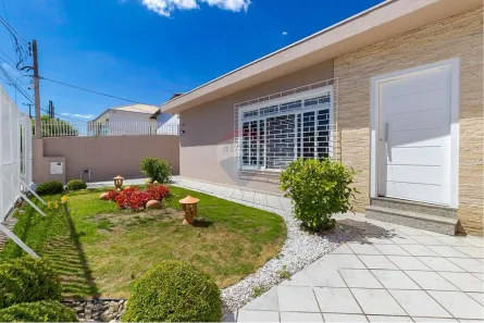 Casa com 4 Quartos à venda, 250m² no Boqueirão, Curitiba