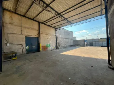 Galpão/Depósito/Armazém para alugar, 700m² no Paquetá, Santos