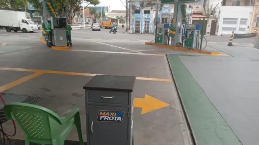 Prédio Residencial à venda, 1240m² no Ribeira, Salvador