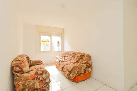 Apartamento com 3 Quartos para alugar, 71m² no Centro, Pelotas