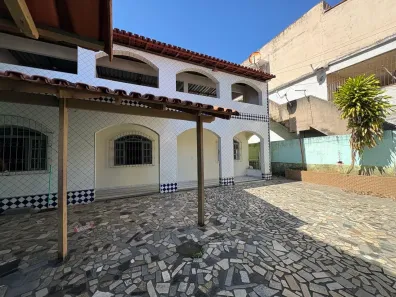 Casa com 6 Quartos para alugar, 150m² no Cristóvão Colombo, Vila Velha