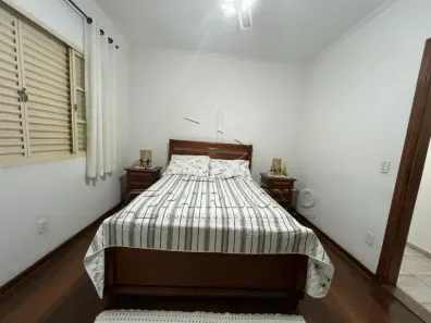 Casa com 3 Quartos à venda, 296m² no Jardim Simus, Sorocaba