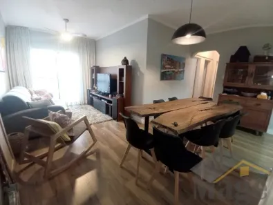 Apartamento com 3 Quartos para alugar, 90m² no Jardim Las Palmas, Guarujá