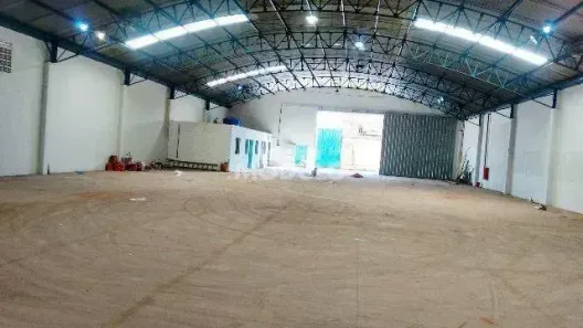Galpão/Depósito/Armazém para alugar, 800m² no Marta Helena, Uberlândia