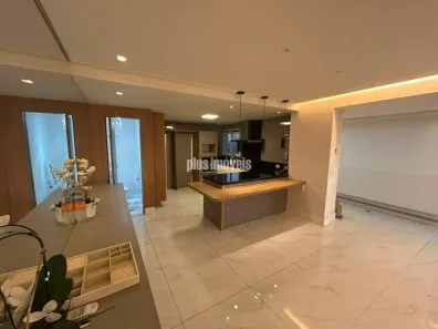Apartamento com 3 Quartos para alugar, 113m² no Jardim Monte Kemel, São Paulo