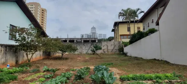 Lote/Terreno à venda, 606m² no Parque Residencial Aquarius, São José dos Campos