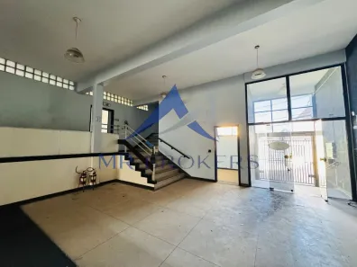Galpão/Depósito/Armazém à venda, 715m² no Centro, Jundiaí