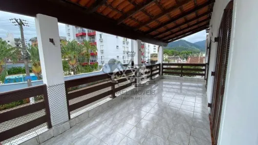 Sobrado com 9 Quartos à venda, 41m² no Vila Atlântica, Caraguatatuba