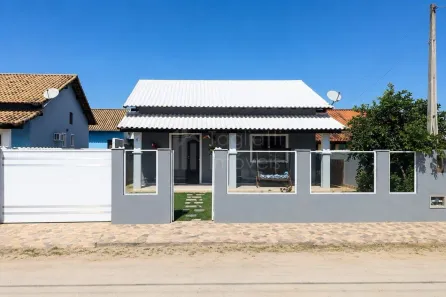 Casa com 3 Quartos à venda, 140m² no LAGOINHA, Araruama
