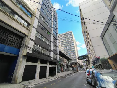 Apartamento com 2 Quartos à venda, 80m² no Centro, Juiz de Fora