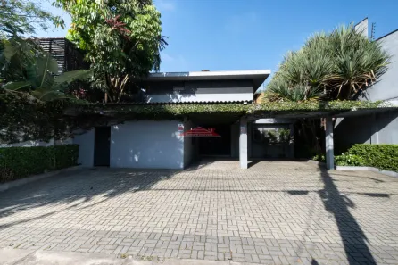 Imóvel Comercial à venda, 475m² no Vila Madalena, São Paulo