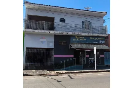 Sobrado com 4 Quartos à venda, 260m² no Centro, Três Lagoas