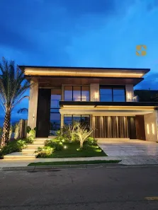 Casa de Condomínio com 4 Quartos à venda, 490m² no Condomínio Florais Itália, Cuiabá