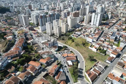 Lote/Terreno à venda, 280m² no Jardim dos Estados, Poços de Caldas