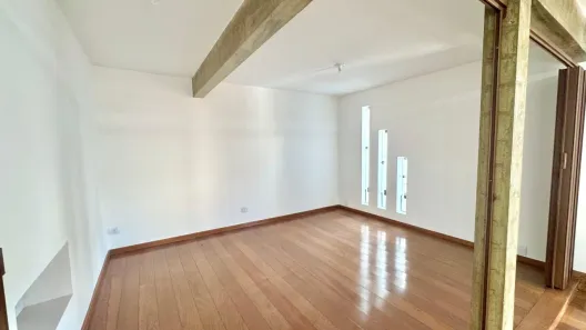 Casa com 2 Quartos para alugar, 90m² no Serrano, Belo Horizonte