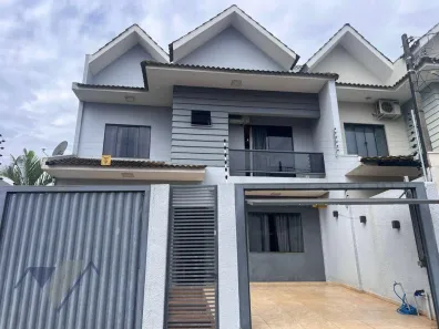 Sobrado com 3 Quartos à venda, 116m² no Parque São Paulo, Cascavel