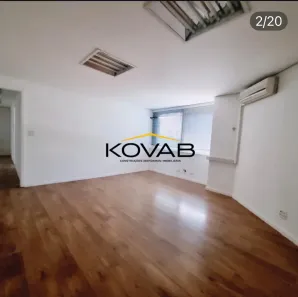 Sala Comercial para alugar, 204m² no Cidade Monções, São Paulo