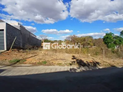 Lote/Terreno à venda, 360m² no Chácaras Paraíso, Montes Claros