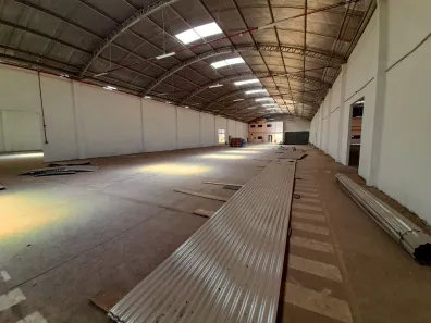 Galpão/Depósito/Armazém para alugar, 1500m² no Jangurussu, Fortaleza
