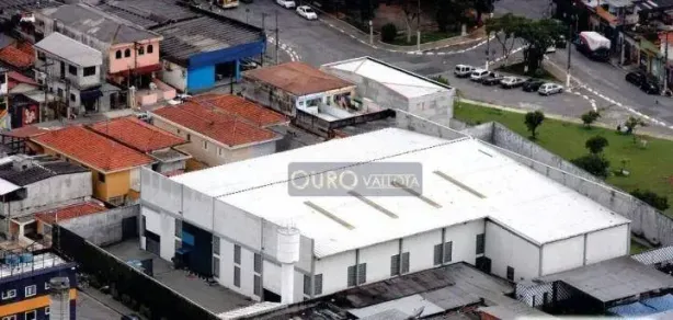 Galpão/Depósito/Armazém à venda, 2500m² no Vila Santana, São Paulo