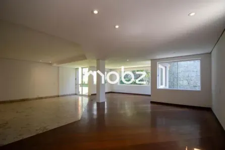 Casa com 4 Quartos à venda, 750m² no Vila Tramontano, São Paulo