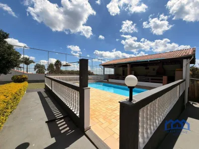 Fazenda/Sítio com 3 Quartos à venda, 2000m² no , Mairinque