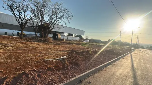 Lote/Terreno à venda, 360m² no , Hidrolândia