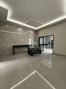Casa com 3 Quartos à venda, 214m² no Novo Mundo, Uberlândia