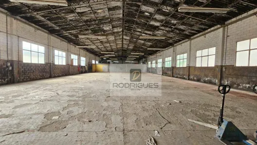 Galpão/Depósito/Armazém para venda ou aluguel, 2800m² no Cooperativa, São Bernardo do Campo