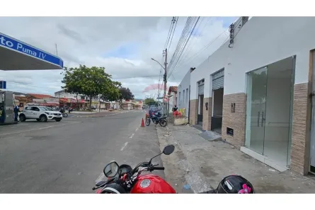 Ponto Comercial para alugar, 53m² no Jequiezinho, Jequié