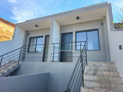 Casa com 2 Quartos à venda, 55m² no Jardim do Bosque, Cachoeirinha
