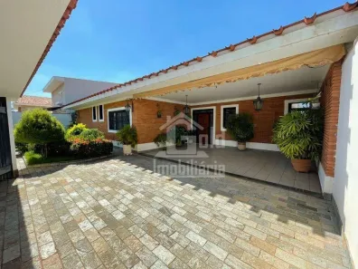Casa com 4 Quartos para alugar, 265m² no Jardim São Luiz, Ribeirão Preto