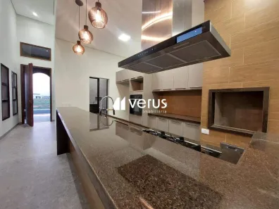 Casa de Condomínio com 3 Quartos à venda, 294m² no Novo Mundo, Uberlândia