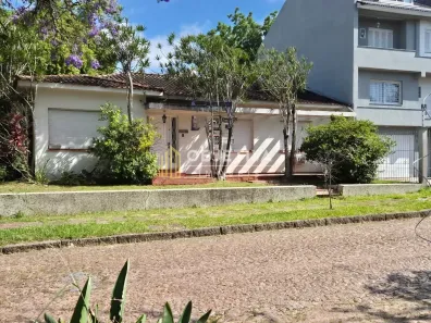 Casa com 2 Quartos à venda, 183m² no Vila Assunção, Porto Alegre