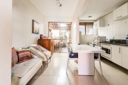 Casa com 3 Quartos à venda, 88m² no Jardim Sabará, Porto Alegre