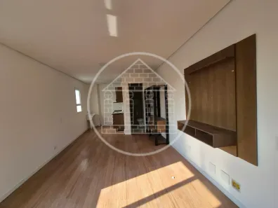 Apartamento com 1 Quarto para alugar, 30m² no Jardim Sabará, São Paulo