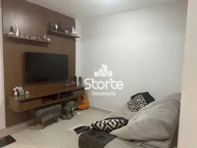 Casa de Condomínio com 2 Quartos à venda, 120m² no Aclimação, Uberlândia