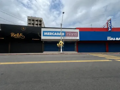 Ponto Comercial para alugar, 630m² no Parque Residencial Laranjeiras, Serra