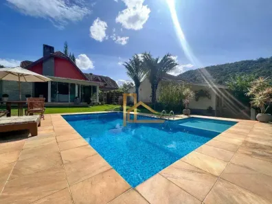 Casa com 4 Quartos à venda, 269m² no Albuquerque, Teresópolis