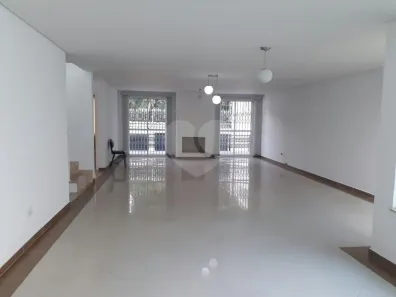 Sobrado com 4 Quartos à venda, 360m² no Jardim Virginia Bianca, São Paulo