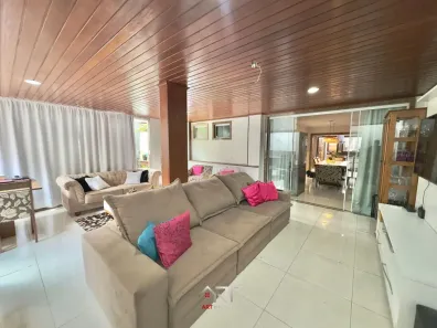Casa com 4 Quartos à venda, 270m² no IBES, Vila Velha
